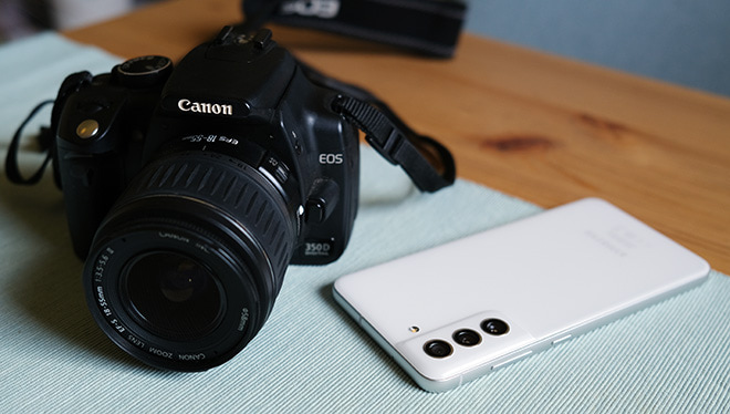 Smartphone vs DSLR: Canon EOS 350D und Samsung Galaxy S21 FE
